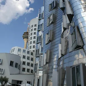 Liliencronstraße Apartment Düsseldorf